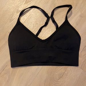 Lulu lemon yoga bra - size 2/4